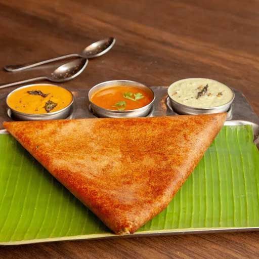 Mysore masala dosa with red chutney